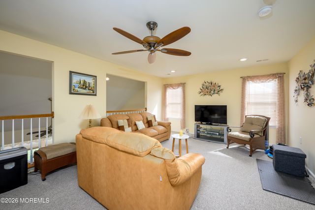 81 Pancoast Road, Waretown, NJ 08758