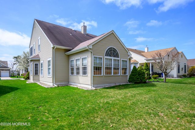 81 Pancoast Road, Waretown, NJ 08758