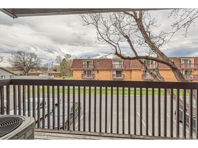 6388 Oak Ct 203, Arvada, CO 80004