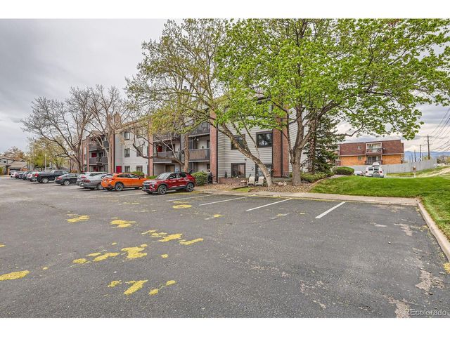 6388 Oak Ct 203, Arvada, CO 80004