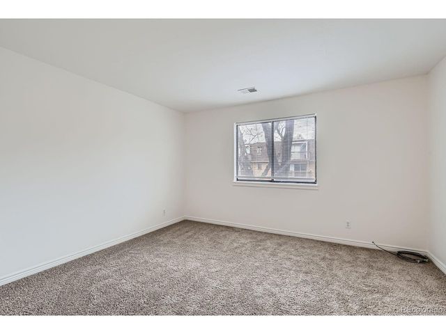 6388 Oak Ct 203, Arvada, CO 80004