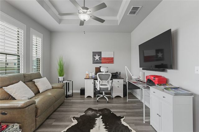 7826 Hulk Dr, Corpus Christi, TX 78414