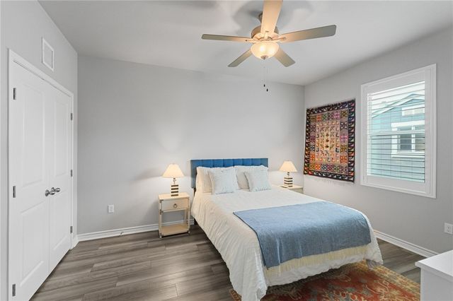 7826 Hulk Dr, Corpus Christi, TX 78414
