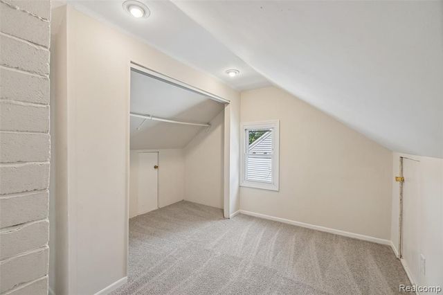 24346 Lehigh Street, Dearborn Heights, MI 48125