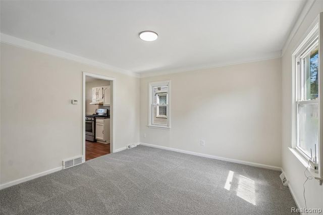 24346 Lehigh Street, Dearborn Heights, MI 48125