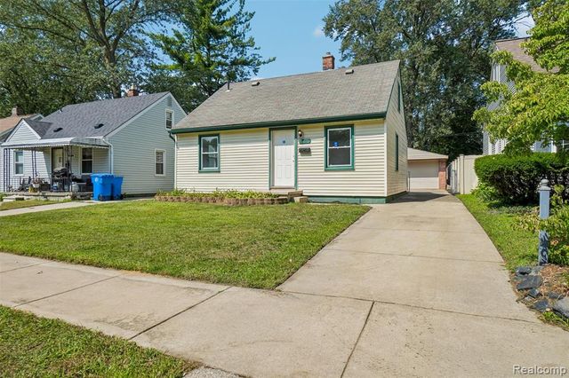 24346 Lehigh Street, Dearborn Heights, MI 48125