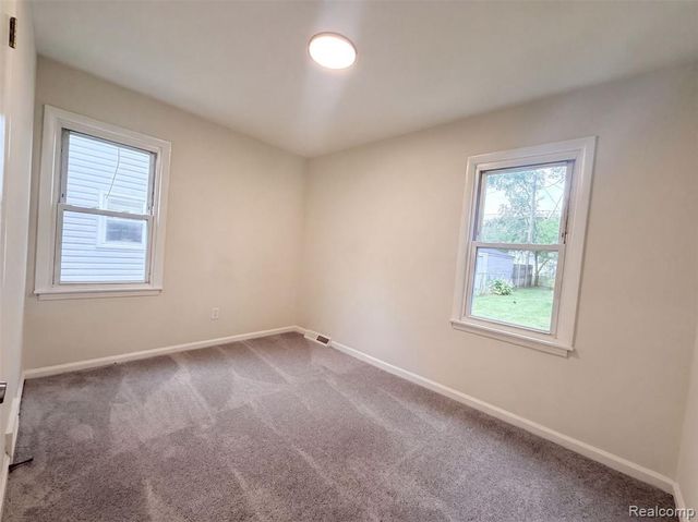 24346 Lehigh Street, Dearborn Heights, MI 48125