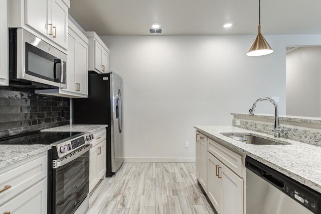 7030-7036 41st Street, Lubbock, TX 79407