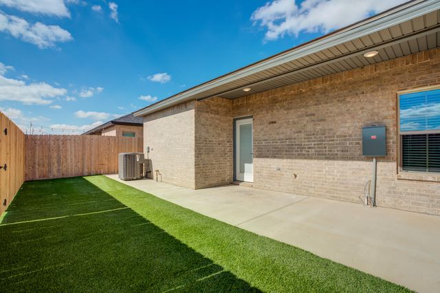 7030-7036 41st Street, Lubbock, TX 79407