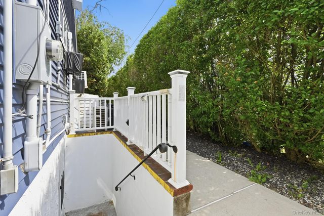 2151 Stewart Avenue, Westbury, NY 11590