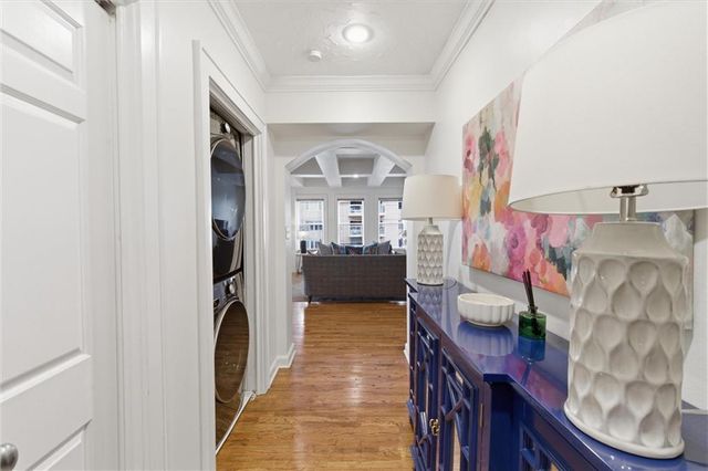 229 Ward Parkway 603B, Kansas City, MO 64112