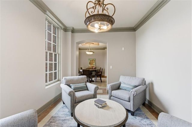 229 Ward Parkway 603B, Kansas City, MO 64112