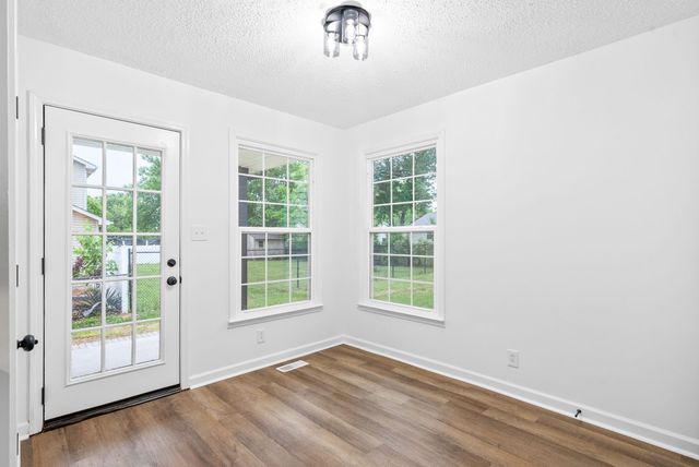 3403 Minor Dr, Clarksville, TN 37042