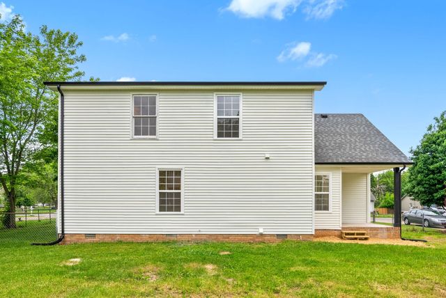 3403 Minor Dr, Clarksville, TN 37042