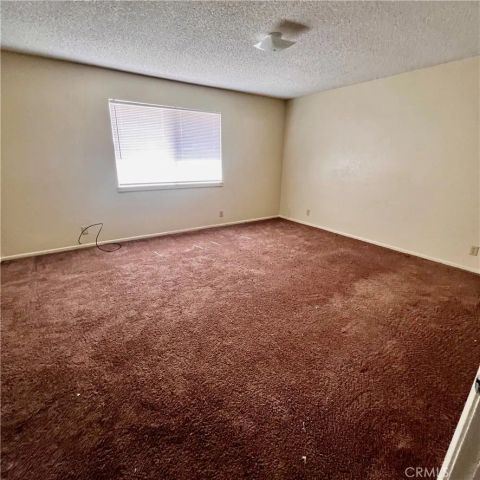 15590 Erie Road, Apple Valley, CA 92307