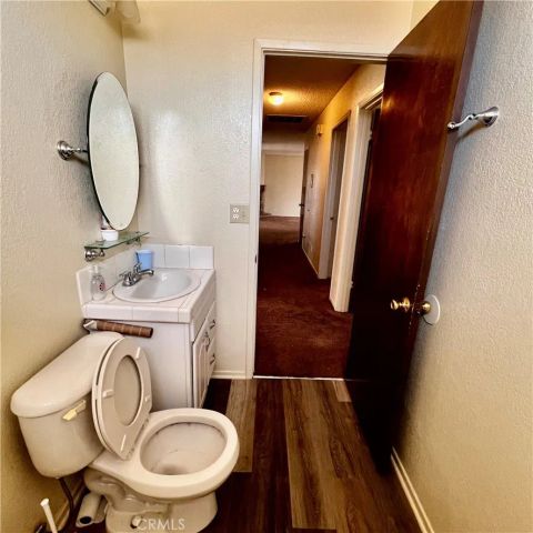 15590 Erie Road, Apple Valley, CA 92307