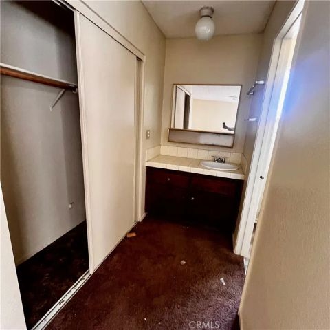 15590 Erie Road, Apple Valley, CA 92307