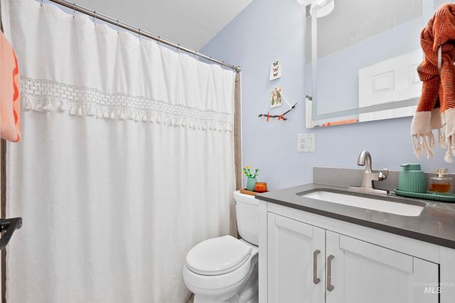 11339 W Marlinwood St, Boise, ID 83713