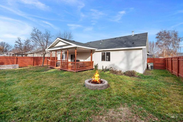 11339 W Marlinwood St, Boise, ID 83713