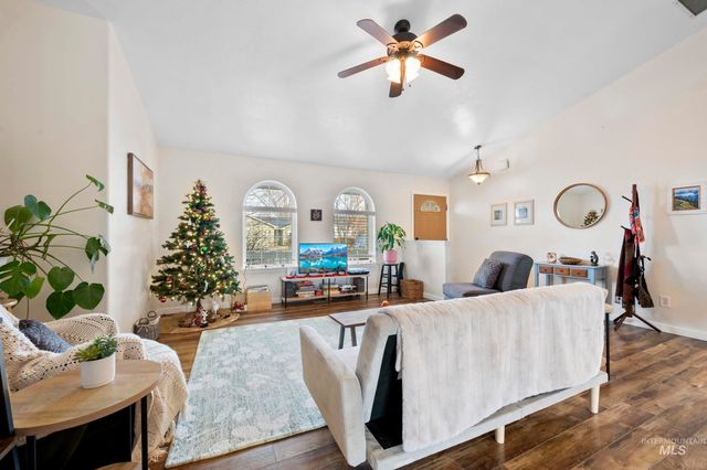 11339 W Marlinwood St, Boise, ID 83713