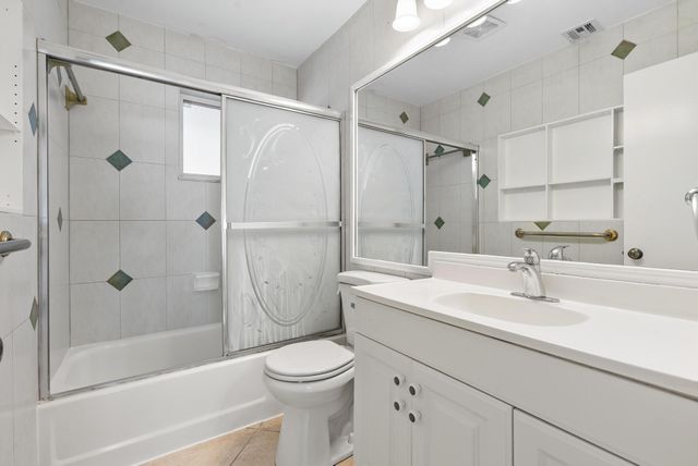 240 NW 24TH CT, Pompano Beach, FL 33064