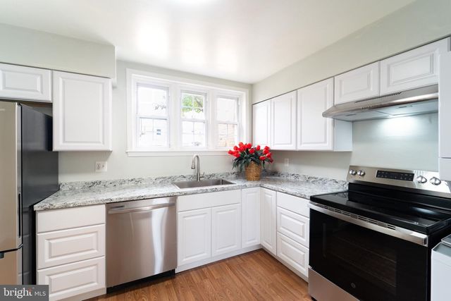 14421 SAGUARO PL, Centreville, VA 20121