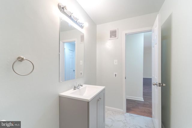 14421 SAGUARO PL, Centreville, VA 20121