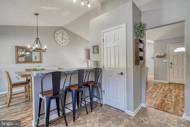 331 BRADDOCK DR, Etters, PA 17319