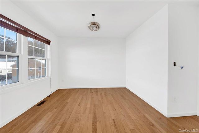 52 Sears Avenue, Elmsford, NY 10523