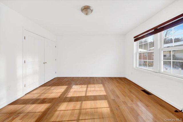 52 Sears Avenue, Elmsford, NY 10523