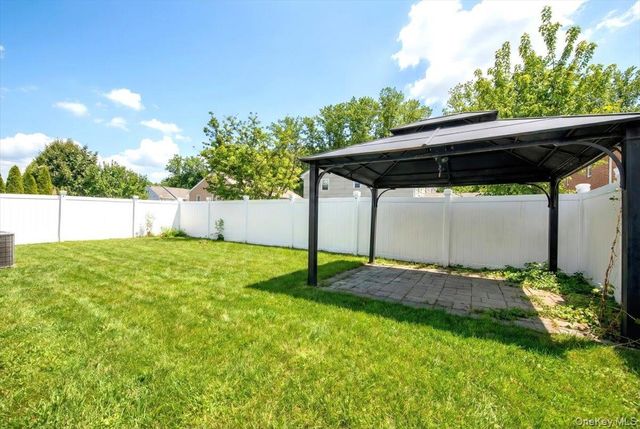 52 Sears Avenue, Elmsford, NY 10523