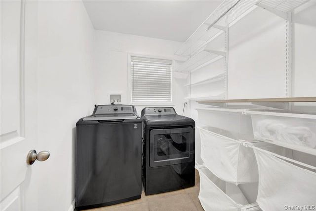 52 Sears Avenue, Elmsford, NY 10523