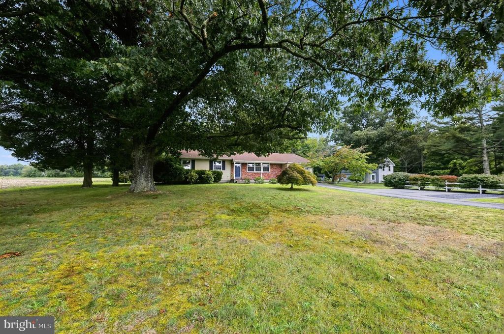 137 WHEAT RD, BUENA, NJ 08310 — photo 3