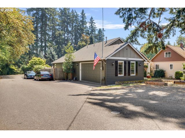 13800 HOLCOMB Blvd, Oregon City, OR 97045
