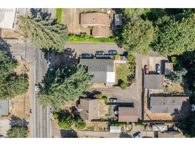13800 HOLCOMB Blvd, Oregon City, OR 97045