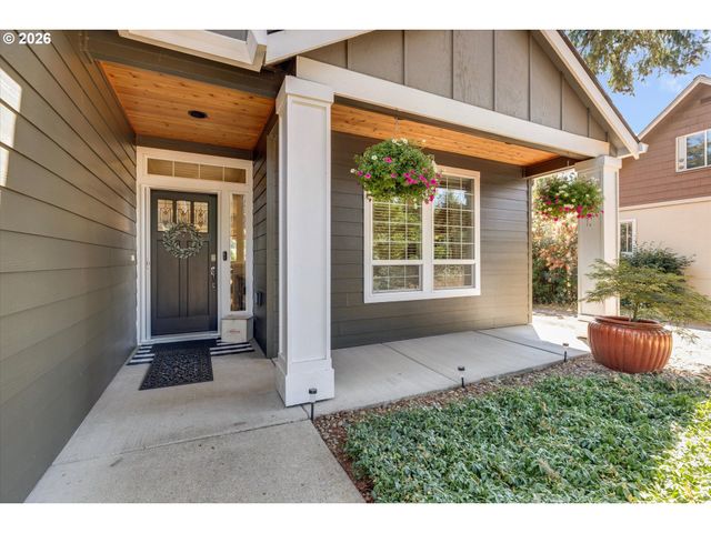 13800 HOLCOMB Blvd, Oregon City, OR 97045
