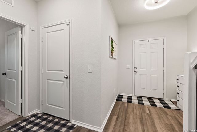 5303 Hickory Pl, San Antonio, TX 78222