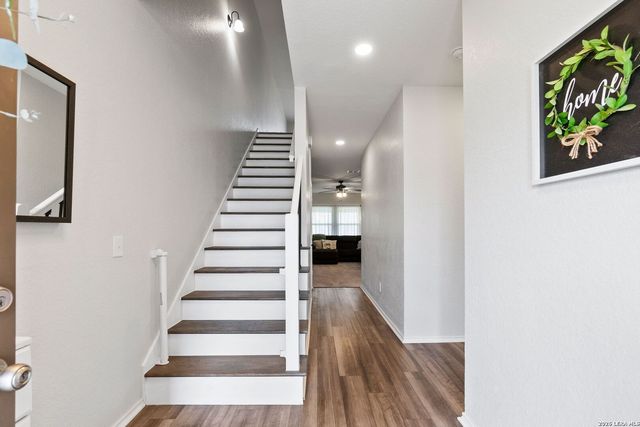 5303 Hickory Pl, San Antonio, TX 78222