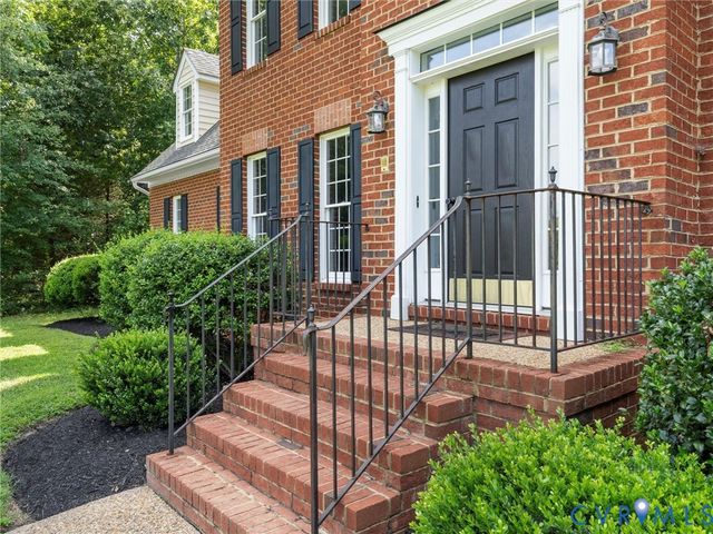 8441 Colemanden Dr, Mechanicsville, VA 23111