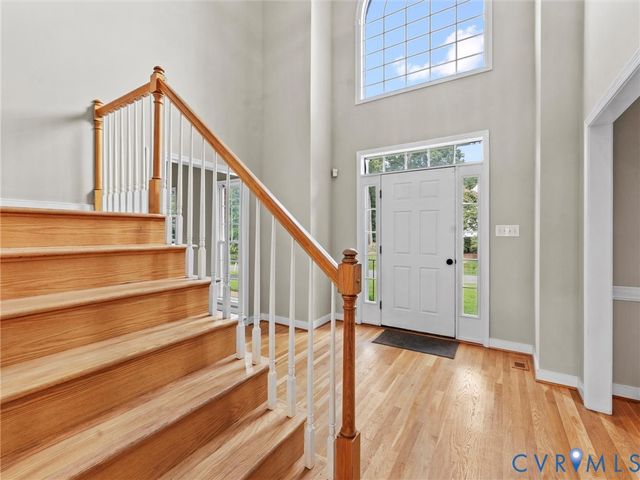 8441 Colemanden Dr, Mechanicsville, VA 23111