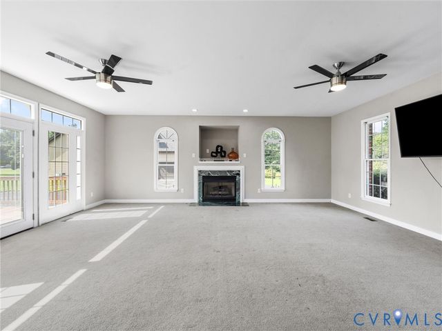 8441 Colemanden Dr, Mechanicsville, VA 23111