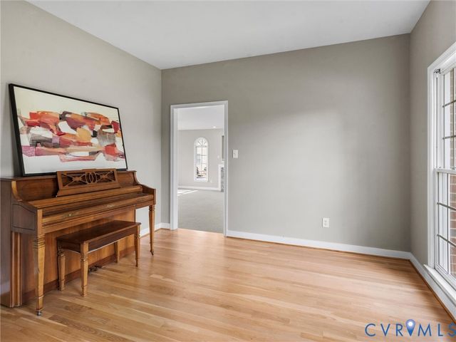 8441 Colemanden Dr, Mechanicsville, VA 23111