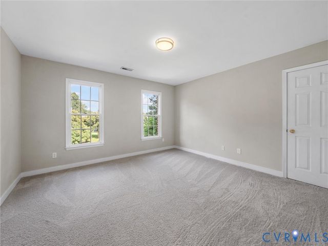 8441 Colemanden Dr, Mechanicsville, VA 23111