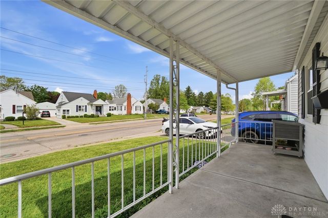 1320 N Plum Street, Springfield, OH 45504