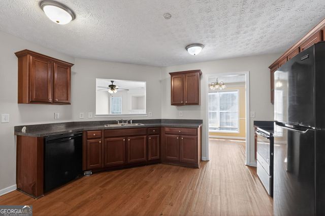 3885 Riverside Parkway, Decatur, GA 30034