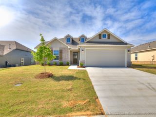 7308 E 90th Place North, Owasso, OK 74055