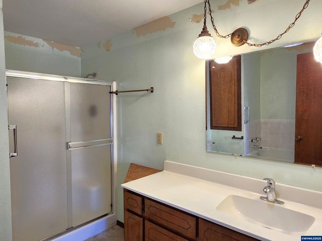 5785 82nd Av SE, Aumsville, OR 97325