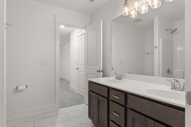 1226 Cotillion Dr, Murfreesboro, TN 37128