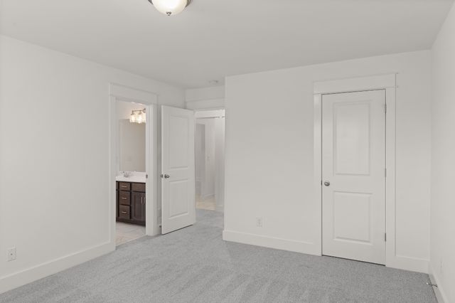 1226 Cotillion Dr, Murfreesboro, TN 37128