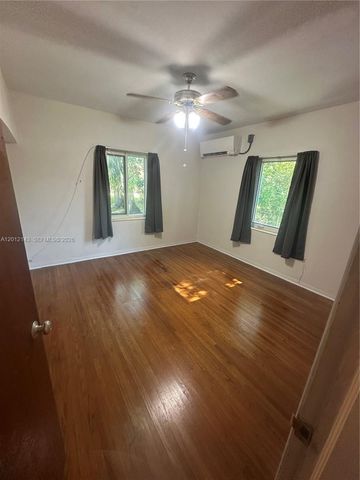 5651 NW 3rd St, Miami, FL 33126